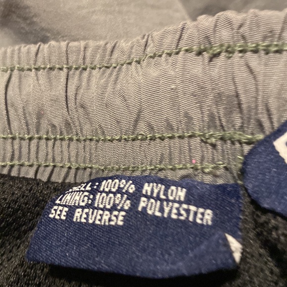 Very nice pants with black strap on the back rubber around waist - Picture 5 of 7